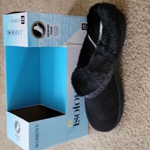 Isotoner slippers